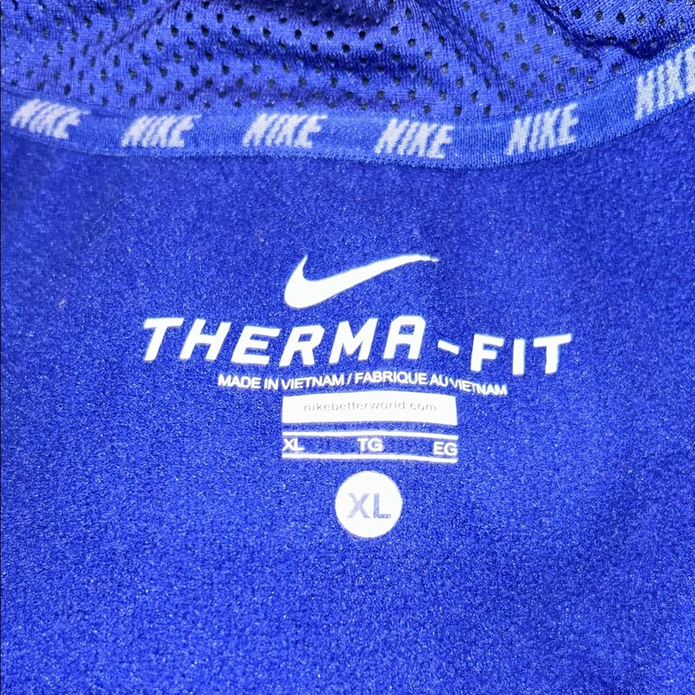 Nike Therma Fit Blue and Gray Mock Neck Colorblock Swoosh 1/4 Zip Fleece